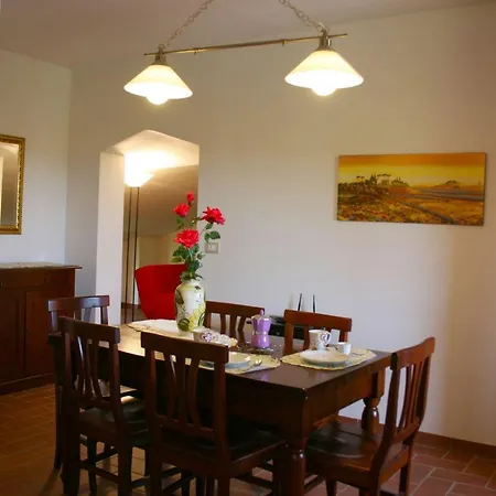 Fratticciola Sleeps 6 Pool Air Con Wifi Apartment