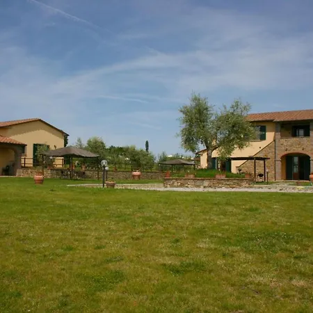 Fratticciola Sleeps 6 Pool Air Con Wifi Apartment *