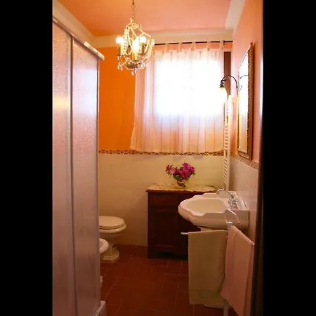 Apartment Fratticciola Sleeps 6 Pool Air Con Wifi